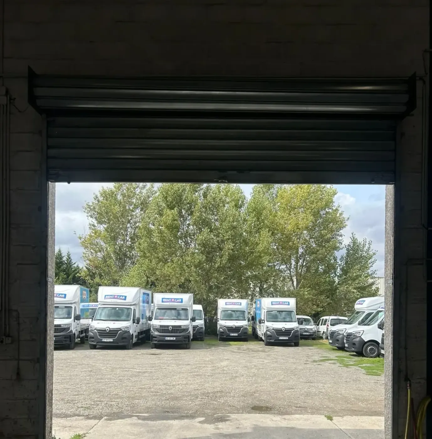 Rideau métallique à Dijon — après (chantier 1) Rideau métallique à Dijon — après (chantier 1)